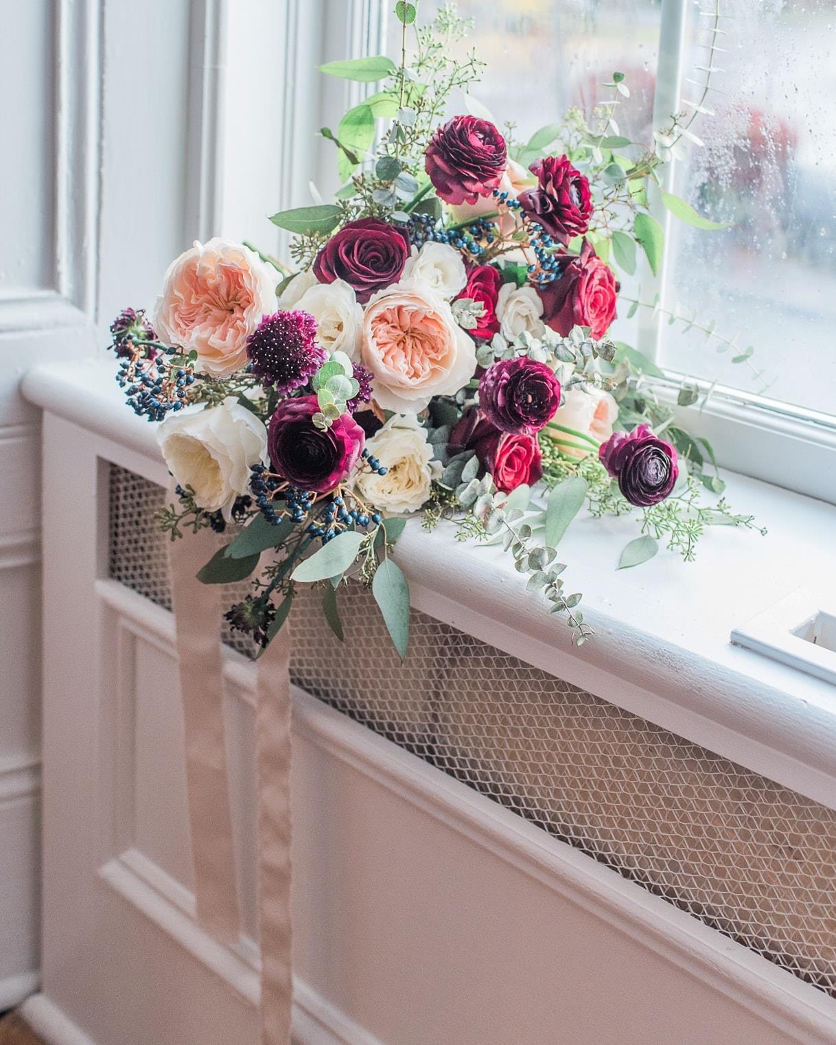 fall color wedding bouquet - juliet roses