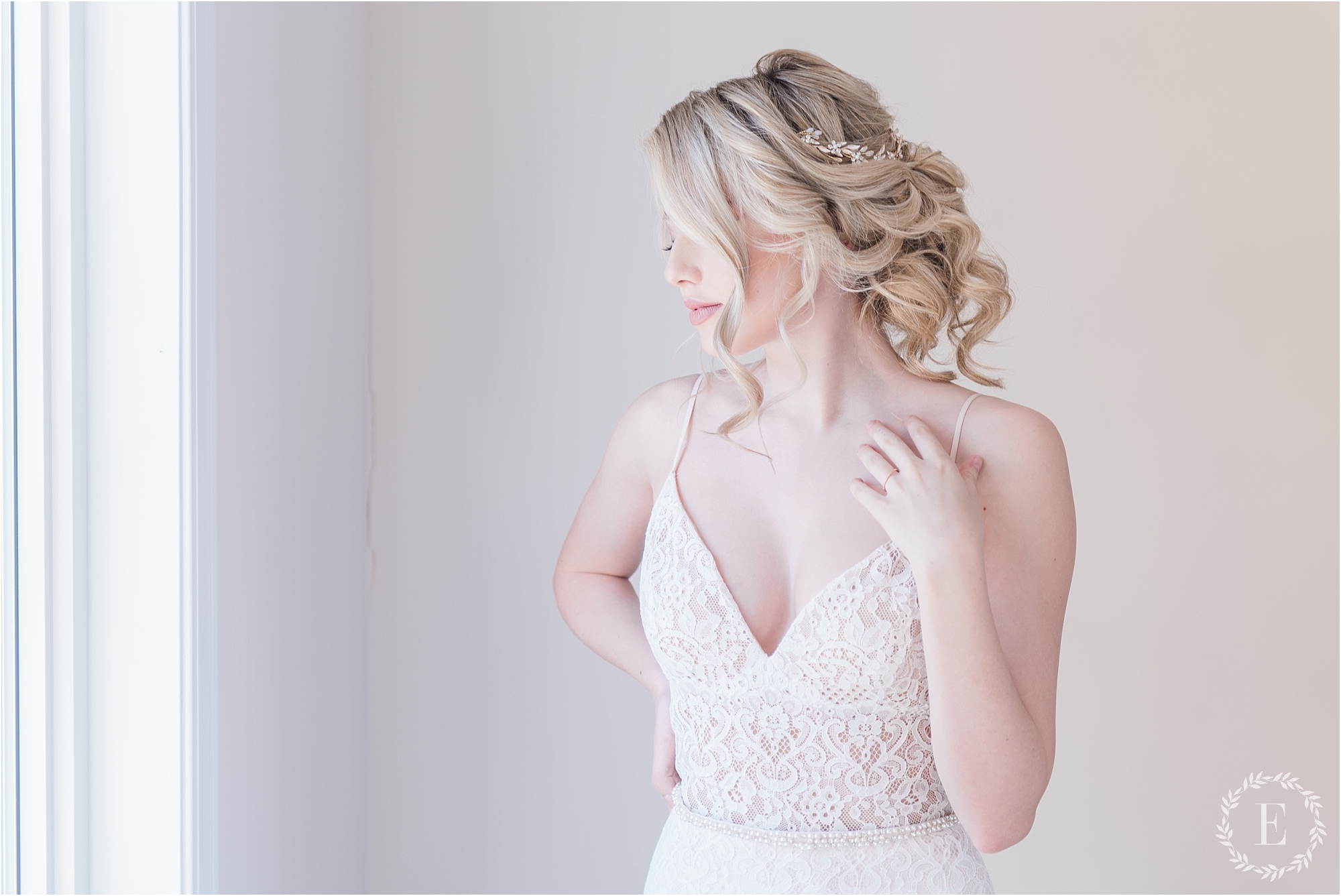 111 Caroline E Modeling Hairpieces Bridal - Photos by Emma_WEB.jpg